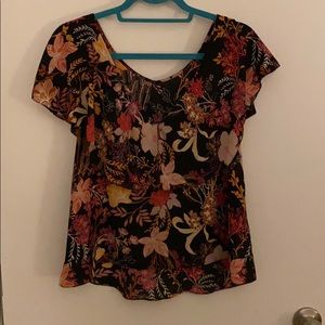 Flower pattern flowy short sleeve blouse size xs